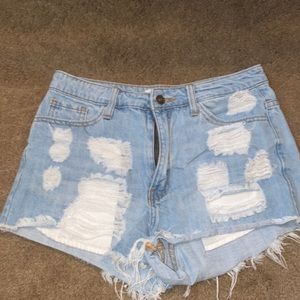 Nature distressed shorts